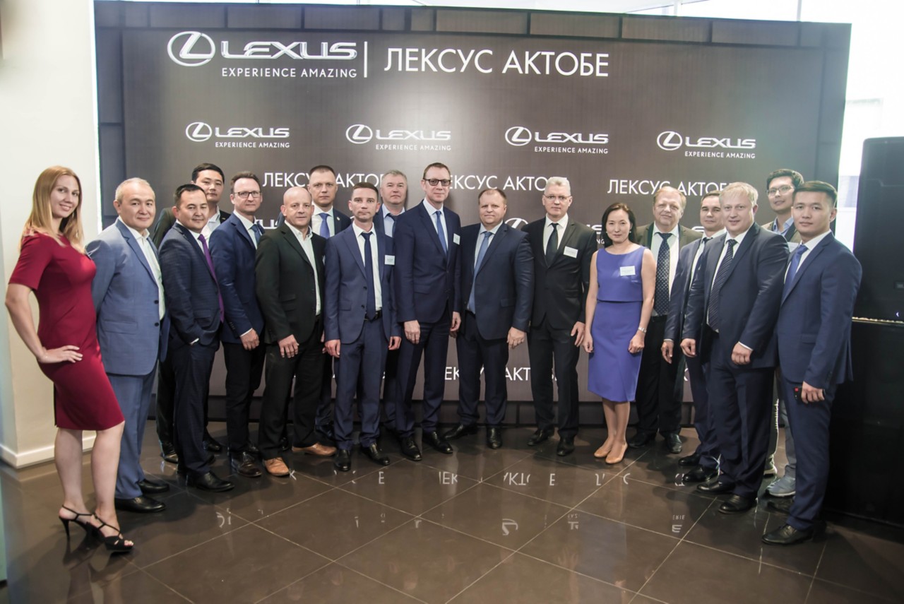 В Актобе открылся официальный дилерский центр Lexus